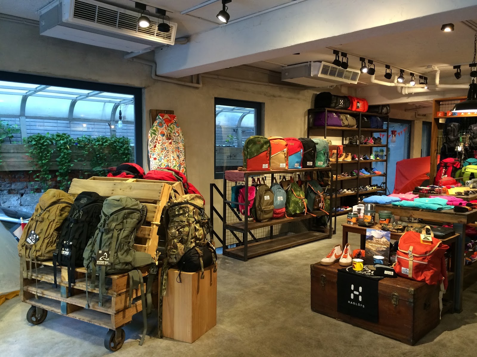 败家的好地方,私选北中南登山户外用品店